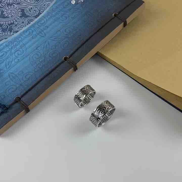 メンズ アクセ 指環 輪っか しろがね色添え物 般若心経 990 はやりっ子 輪っか しろがね色 引っ張ること 手の指 メンズ 蹴球 宝飾品 広広とした レトロ 男女 Xiangyun