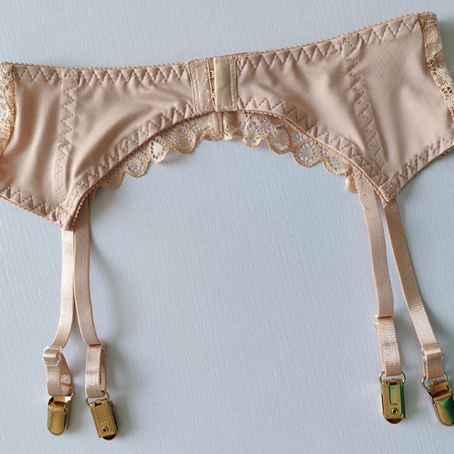楽天市場】ガーターベルト セクシー レース ランジェリー 長さ調整可