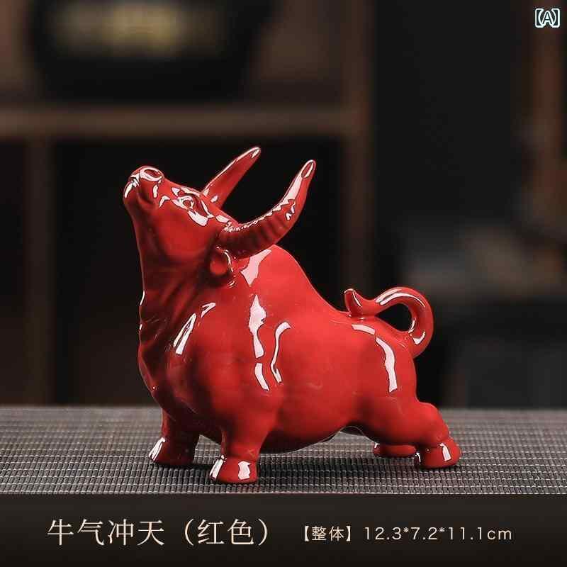 インテリア小物 置物 装飾 強気で 幸運な 赤い 雄 牛の 小さい 陶器の 飾り ホーム オフィスの デスク トップの 12 星座