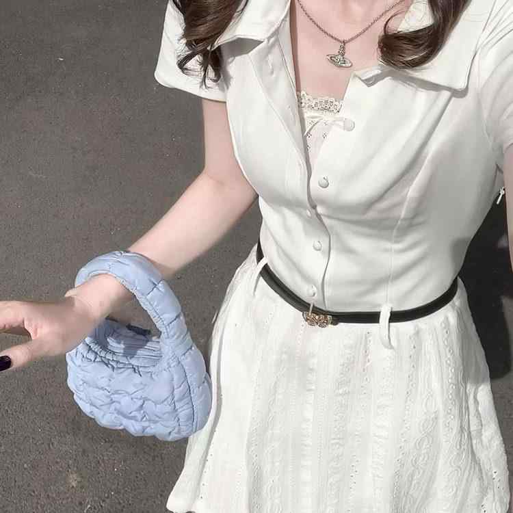 レディース トップス シャツ フレンチ ポロ カラーの 白い ワンピース 女性用 2025年 初夏 小柄な 方向け ハイエンド aライン ウエスト ショート スカート