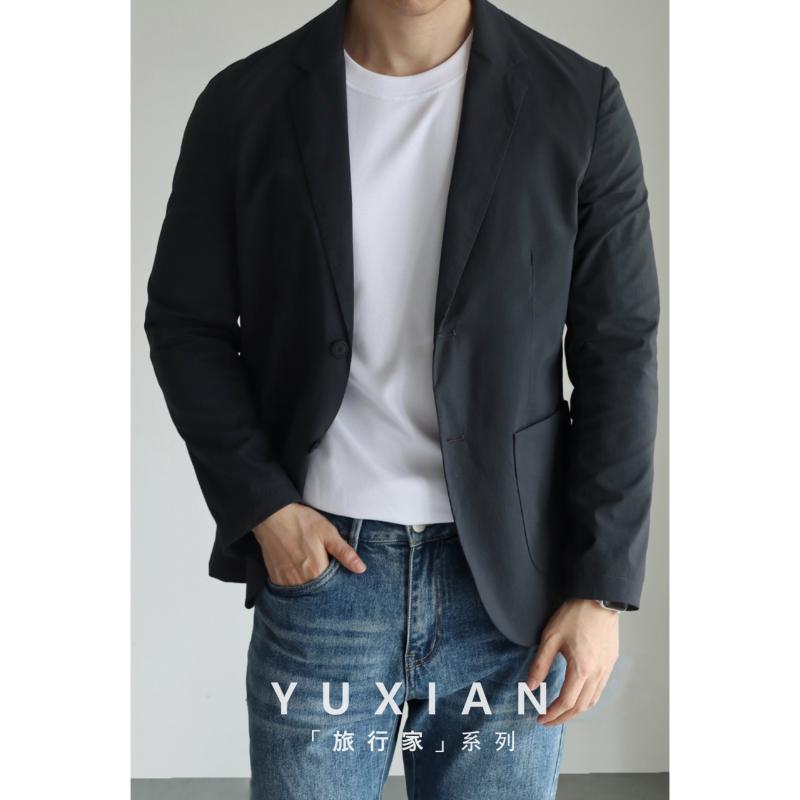 メンズ スーツ 軽量 UVカット 抗シワ イージーケア ビジネス カジュアル 通勤 春夏 ストレッチ ポリエステル 混紡 洗濯簡単 シワになりにくい 機能性 素材 通勤服 ビジネスウェア 軽快 着こなし 快適 日常使い