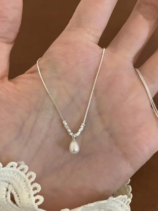 ネックレス 女性用 銀 パール ペンダント 高級感 細工 チェーン アクセサリー 軽やか シルバー ジュエリー