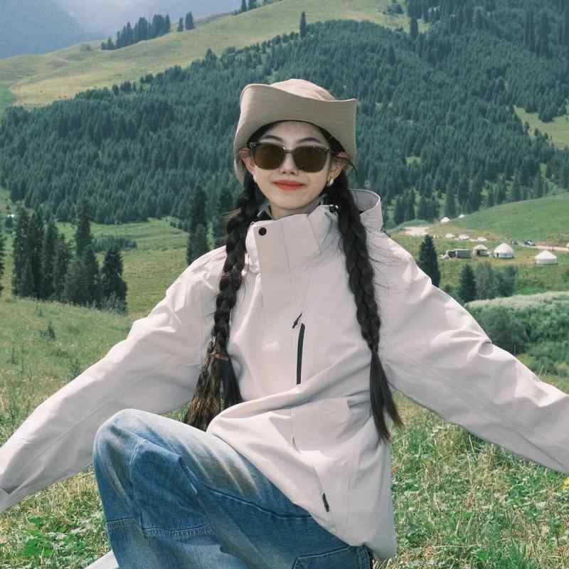 アウトドア 上衣 男女兼用 夏用 雨合羽 防風 シングルレイヤー 山登り 難民キャンプ 山歩き 軽さ 通気性 ナイロン原料品 伸縮性 役立つこと性