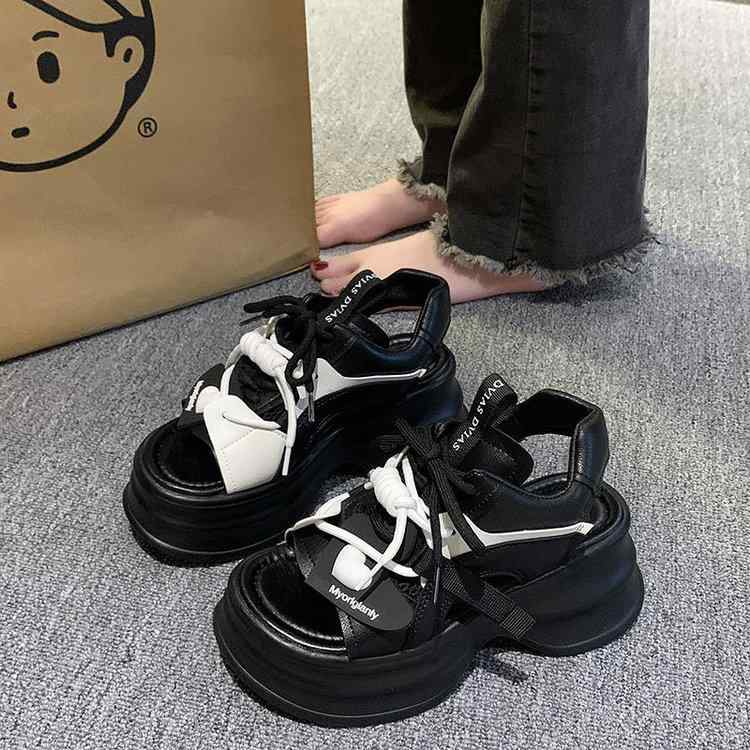 厚底サンダル レディース 春夏 ローマン スポーツ ハート モチーフ 配色 ヒールアップ 万能 普段使い 軽量 伸縮性 ビッグシルエット 4,518円