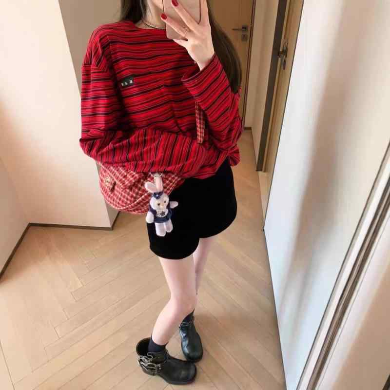 Tシャツ トップス 長袖 ストライプ ゆったりシルエット カジュアル 普段使い コーディネートしやすい おしゃれ スリム効果 インナー 春秋