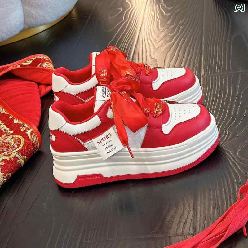 御芽出度シューズ レディース 赤 漢取り入れる 秀禾対応 革 厚底 内増高 花嫁御寮用 ブライズメイド用 足疲れにくい 座布団性 好いたらしい 軽さ 伸縮性 御芽出度 普段使い