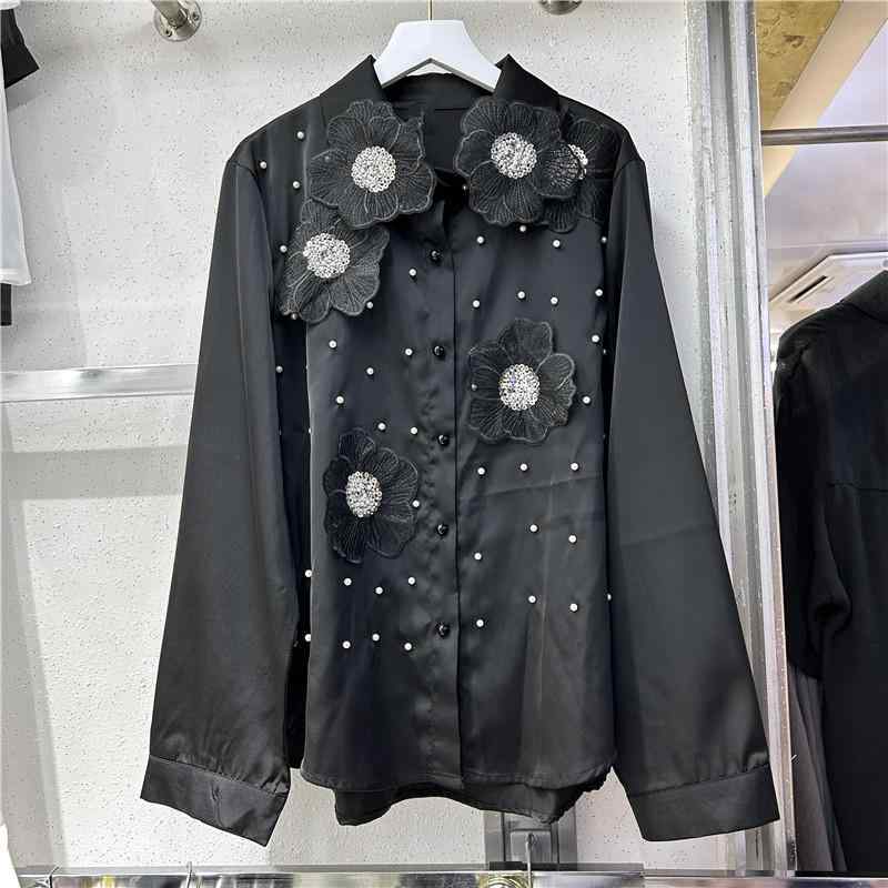 レディース ブラウス 秋 フランス風 立体花 シークイン ビーズ 凝った加工 洗練 スタイリッシュ 個性的 エレガント 華やか トップス シャツ