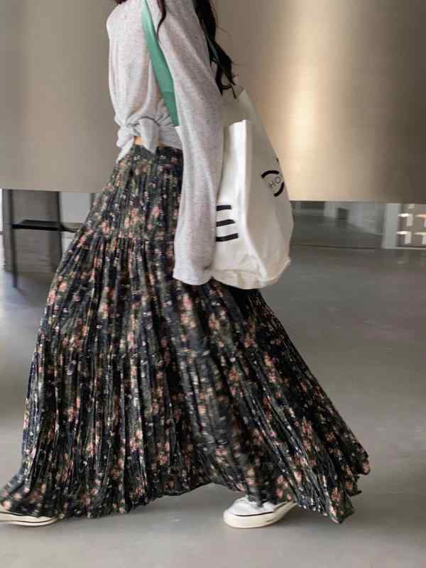 ロングスカート レディース ハイウエスト プリーツ フラワー柄 春夏 ゆったり フレア ビッグサイズ 体型カバー スリム効果 レトロ カジュアル 普段使い 軽量