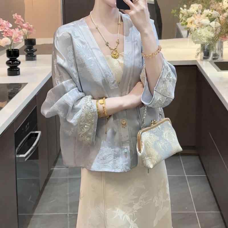 レディース 中国風 唐装 コート スカート 2点セット 高級感 上品 端庄 春 ファッション 美しい エレガント スタイリッシュ シルエット フォーマル スタイル