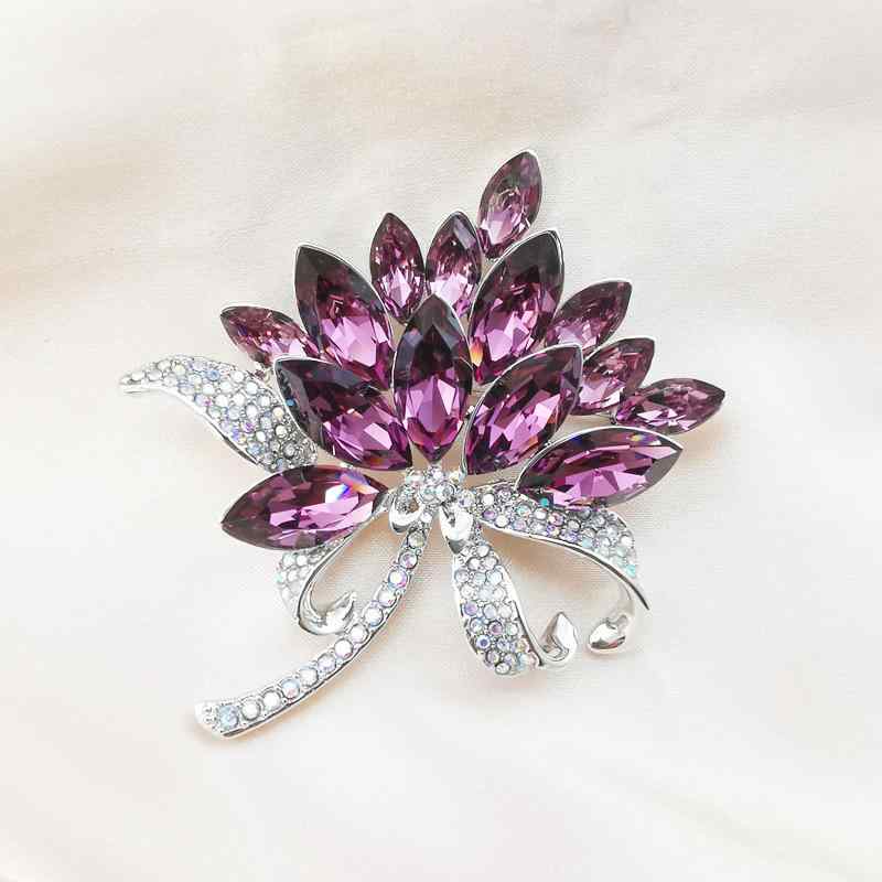 ブローチ 紫系 花 モチーフ クリスタル スーツ 装飾 ピン アクセサリー フォーマル ビジネス 普段使い キラキラ 輝き 女性用 4,441円