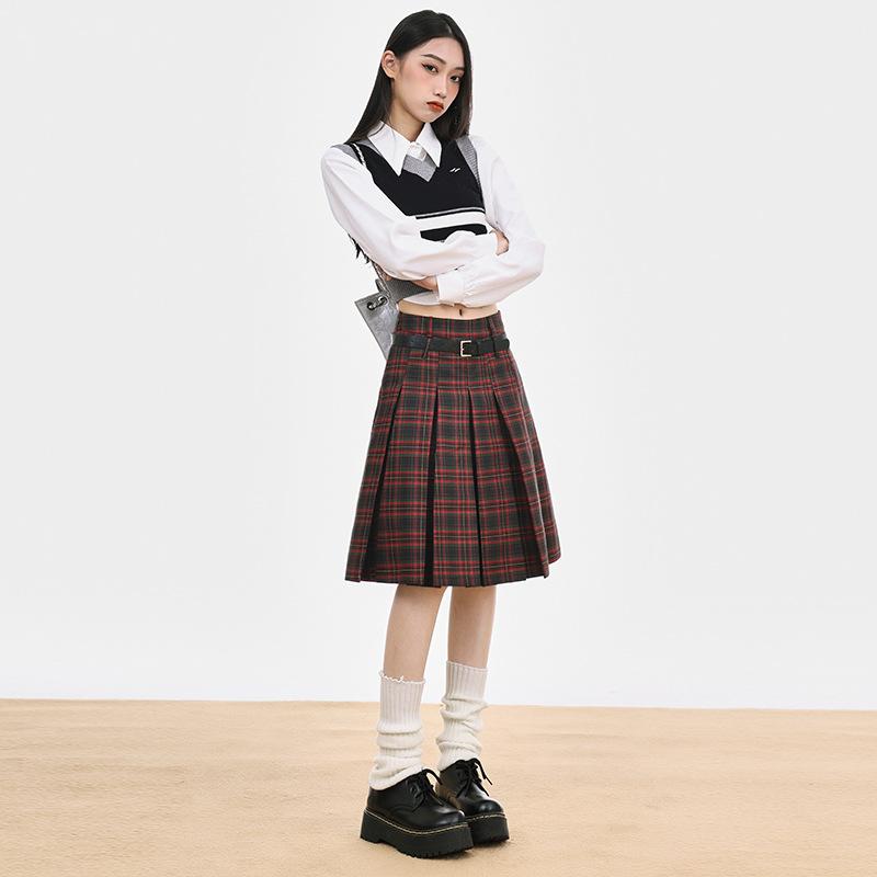 プリーツスカート レディース 秋冬 赤 チェック柄 アメリカン レトロ 学院風 プレッピー スタイル 学校用 普段使い コットン 混 膝丈 フレア シルエット