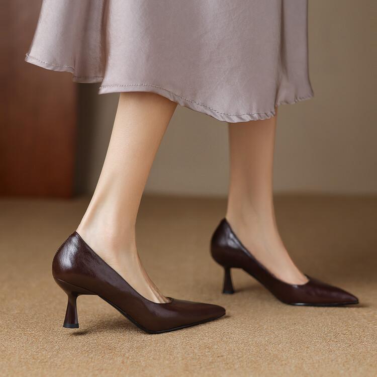 レディース パンプス 革 細踵 尖頭 浅口 通い用 執務室シューズ 仕事靴 年月 ハイヒール お上さん用 革靴 御役目用