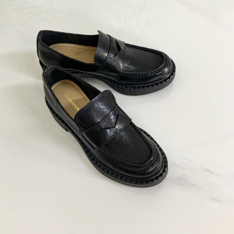 レディース ローファーシューズ 厚底 チャンキーヒール スリッポン 増高 楽ちん レトロ ブリティッシュスタイル レザー 普段使い 快適 軽量