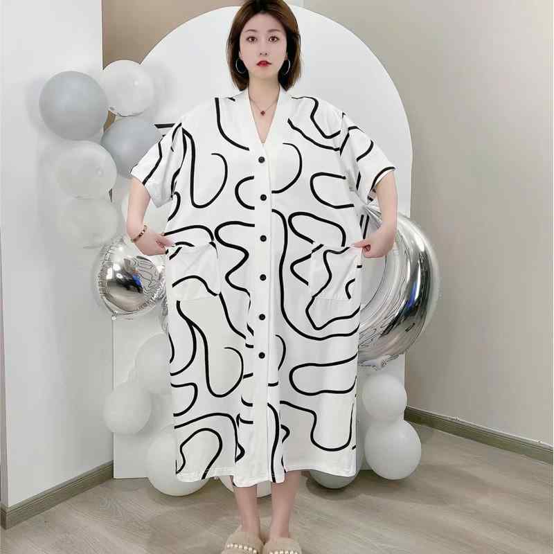 パジャマ レディース 夏用 ゆったり ロングスコート 半袖 綿原料品 Vのど首 開き 分かりやすい 韓国 お座敷着 寝巻き 吸湿性 軽さ ビッグ大きさ