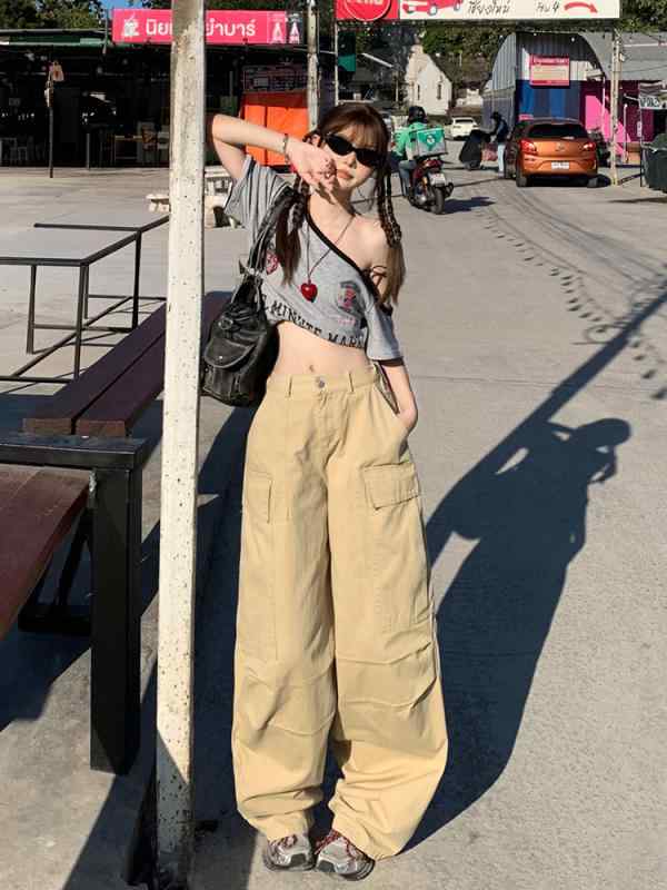 パンツ レディース ワイドレッグ ハイウエスト カーキ色 秋用 カーゴ 多ポケット ゆったり フィット レトロ アメリカンスタイル カジュアル 普段使い コーディネートしやすい ボトムス 秋冬