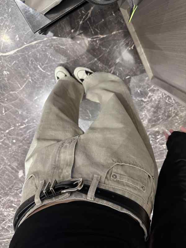 デニムパンツ ゆったり ストレートレッグ ヴィンテージウォッシュ グレー 竹節模様 カジュアル 普段使い コットン素材 伸縮性 オールシーズン