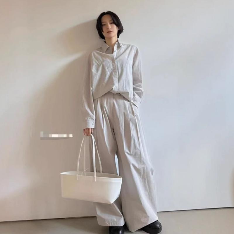 レディース ワイドレッグパンツ ドレープ 伸縮ウエスト プリーツ ロング丈 カジュアル 普段使い 柔らかい素材 軽量 ビッグシルエット 通勤 通年