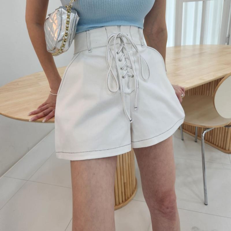女性用 デニム ショートパンツ ハイウエスト 細見え ダブルボタン ステッチ 紐付き 収腰 夏 カジュアル 普段使い 軽量 伸縮性