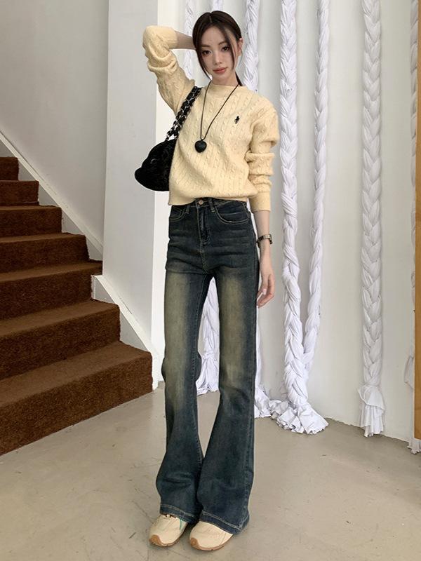 レディース 高腰 微フレア デニムパンツ ストレッチ スリム 秋用 トレンド カジュアル 普段使い 牛仔 素材 形状 機能
