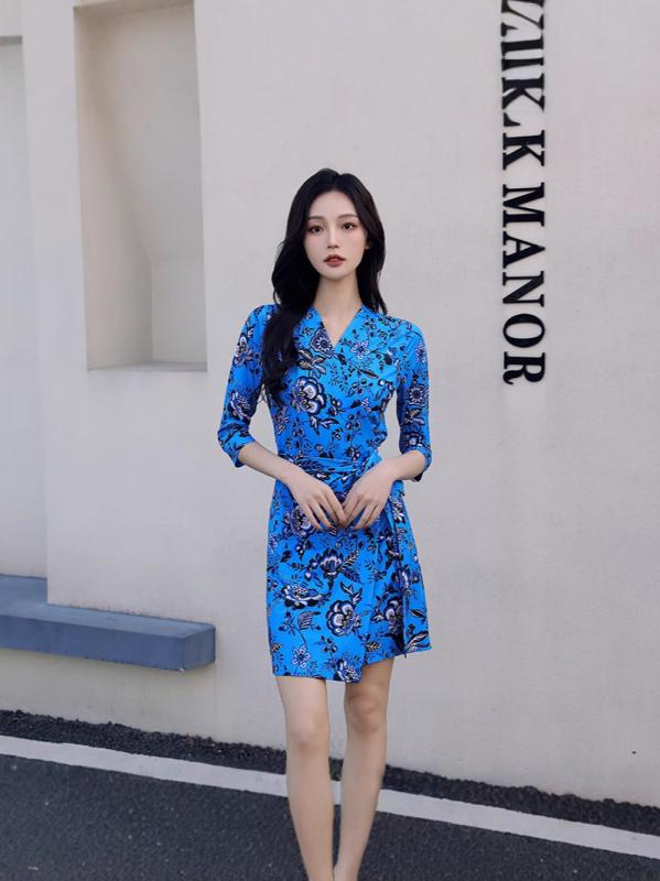 レディース ハイウエスト 花柄プリント ノーカラー ミニワンピース リボン紐付き スリムフィット ラップドレス ブラック ブルー グラデーション カジュアル 普段使い 軽量 伸縮性