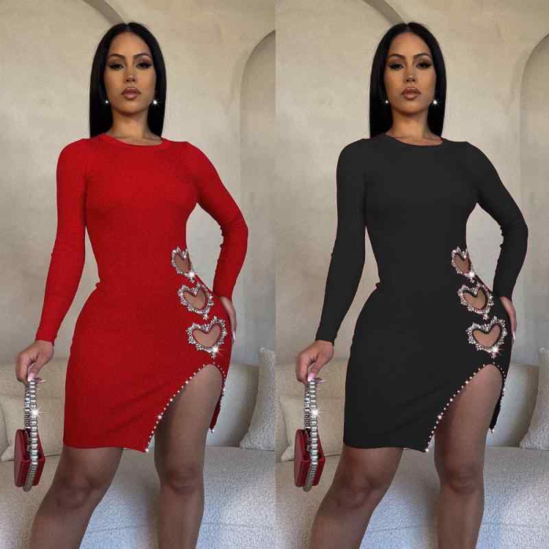 ロングドレス レディース セクシー 単色 長袖 ハート型 ストーン 貼り付け 手作業 釘付け 両面 起毛加工 柔らかい 素材 高級感 秋冬 普段使い 女性用 トップス ワンピース