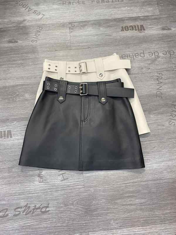 レディース 秋冬 ミニスカート 本革 羊なめし革 広広とした胴締め A生産ライン ヒップハグ 艶っぽい 冷やりとした 表現スタイル きつい 見せ掛け 伸縮性 原料品 普段使い