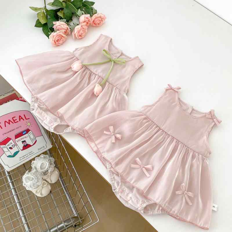 ベビー 女の子 夏 プリンセスドレス ノースリーブ リボン 花柄 おむつカバー 這いずり服 かわいい パーティー用 軽量 伸縮性 通年対応