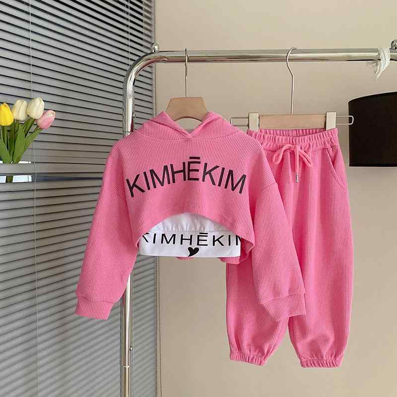 女の子 子供服 春秋 長袖 フード パーカー スウェット カジュアル パンツ セット 3点組 日常使い 遊び着 伸縮性 軽量 通学 コーディネート