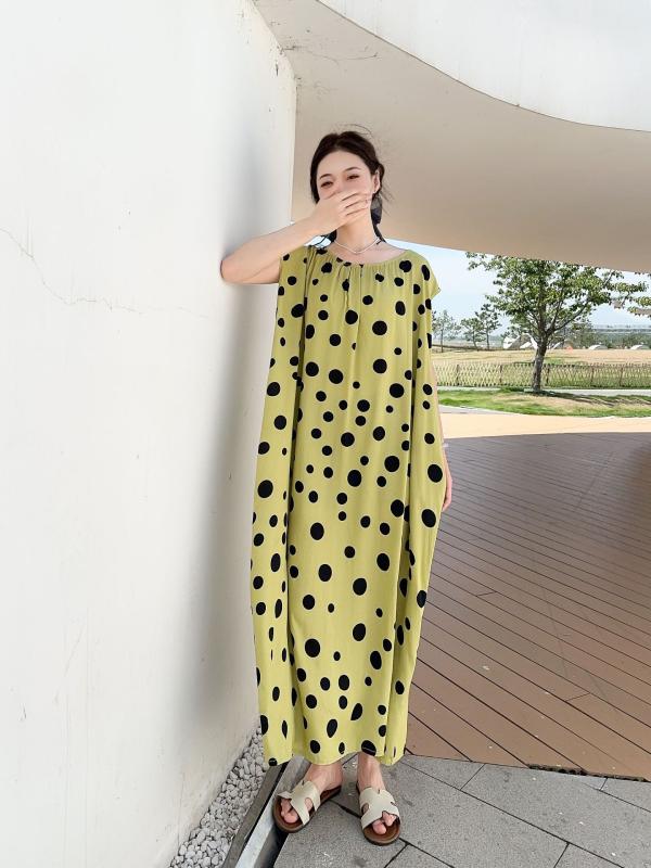 ワンピース レディース 夏 ノースリーブ ゆったり 大きめ 薄手 ロング丈 キャミソール コットン混 再生繊維 ドット柄 軽量 吸湿速乾 普段使い ビッグシルエット
