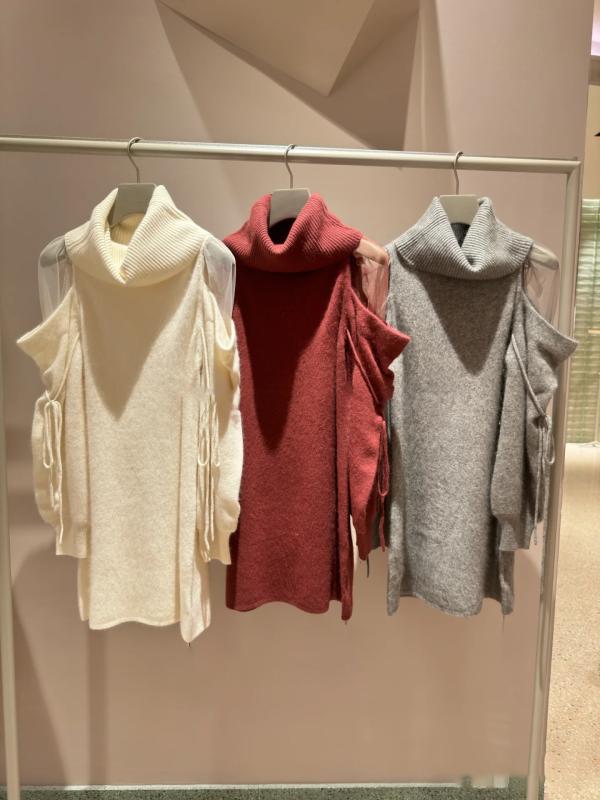 衣装 レディース 冬用 編み物 ハイネック オフショルダー シフォン うつり変わり 綿ネル 愛くるしげ 青写真  心地よい 優しいこと パステル色の 出どころ 甘め 表現スタイル