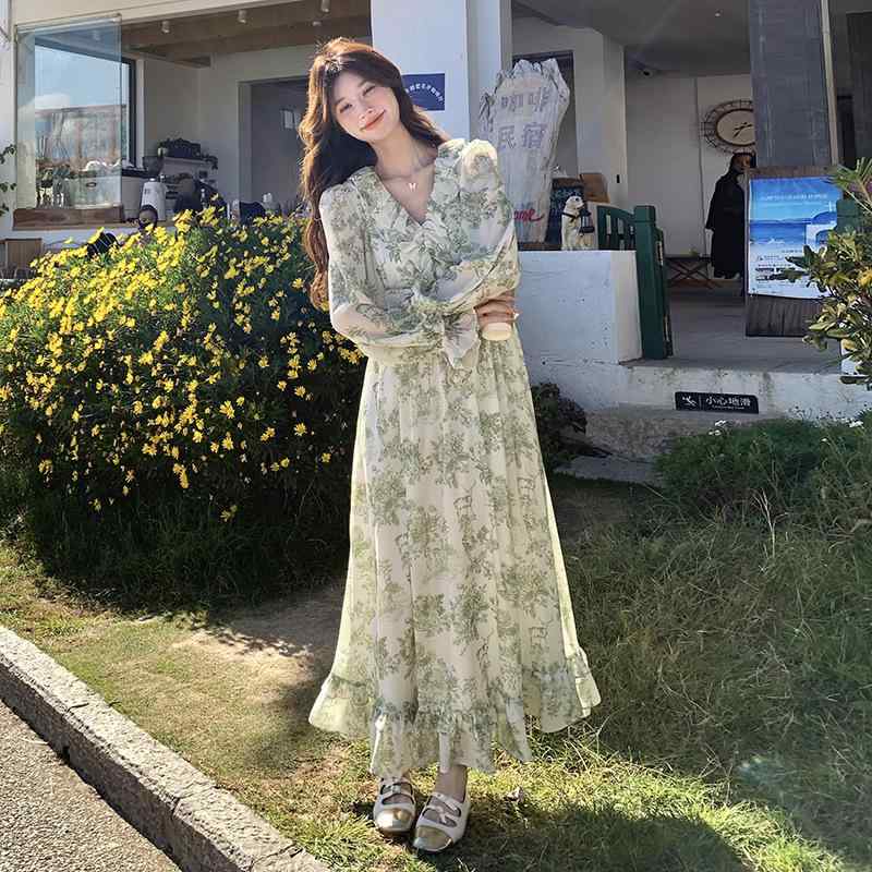 春 レディース 衣装 韓国 愛想のいい 花柄 中長丈 か細い ひな型 流行り物 御召しもの 刷り上げる 座標 女子らしい 表現スタイル