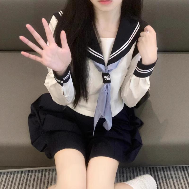 セーラー服 女子高生 学園 セット 秋冬 黒リボン ベーシック 学生服 制服 学院スタイル コスチューム 普段使い 軽量 伸縮性 コットン素材 Vネック ロングスリーブ ブラックアクセント