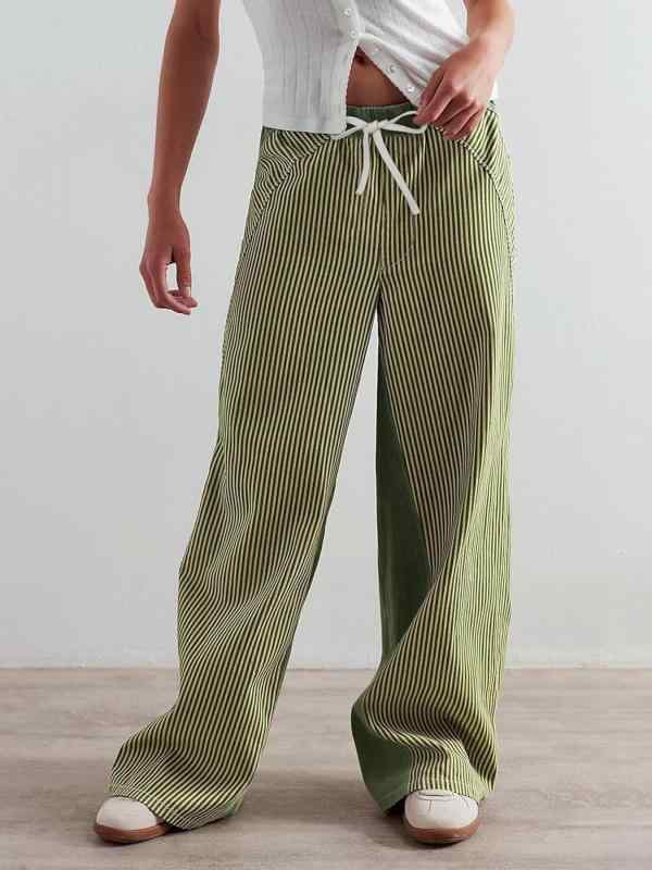 レディース デニムパンツ ストライプ ワイドレッグ フィット 切り替えカラー スリム効果 ストレートシルエット ドレープ感 春秋 カジュアル 普段使い デニム素材 4,461円