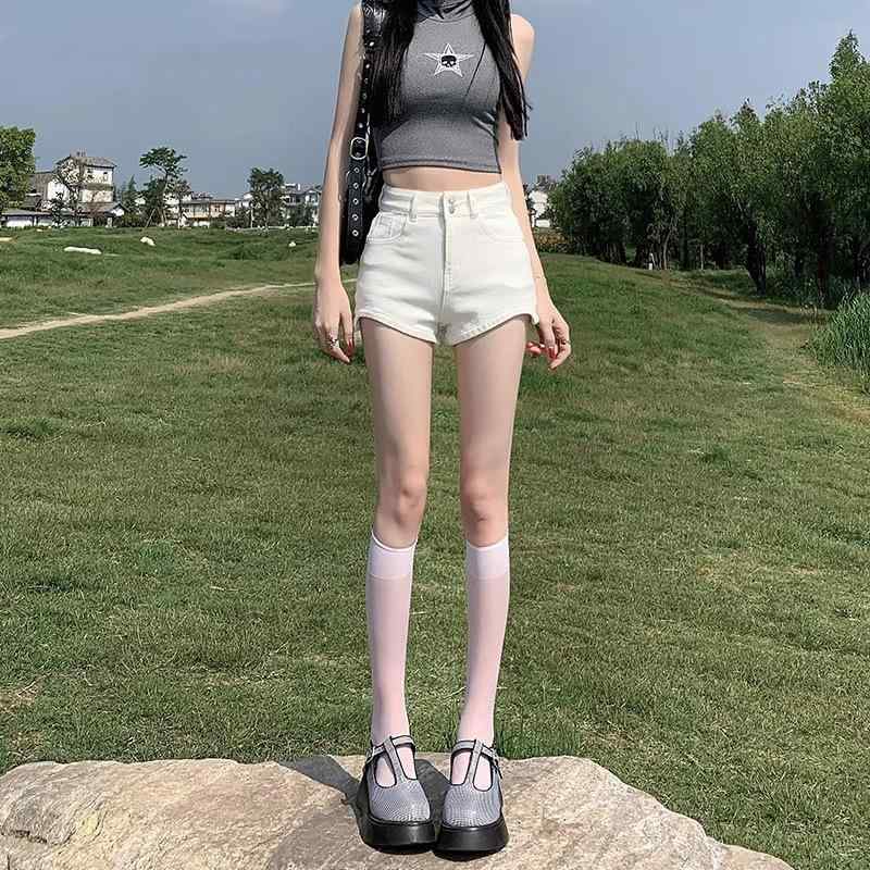 ホットパンツ レディース デニム 白 ハイウエスト タイトフィット セクシー ヒップハグ 夏 ファッション 合わせやすい ショートパンツ スタイル