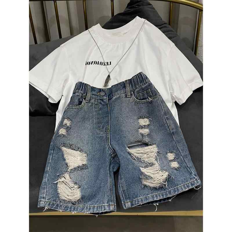 キッズ デニム ショーツ ダメージ加工 夏用 フィット カジュアル デニム素材 伸縮性 子供服 ボーイズ ガールズ ユニセックス 軽量 吸湿速乾 スタイリッシュ かわいい 4,890円