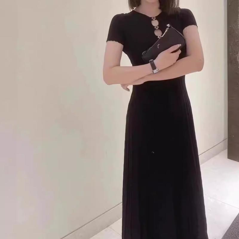 ワンピース レディース 春夏 ブラック ニット 長袖 ロング丈 ドレス 法式 レトロ 透かし彫り ウエストシェイプ ゆったり 体型カバー 着痩せ 細見え フェミニン きれいめ エレガント 高級感 上品 大人かわいい 普段使い お呼ばれ 食事会 デート パー|ホープ
