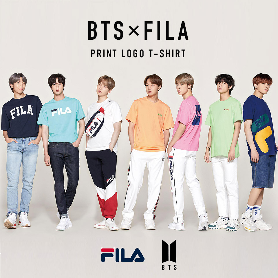 楽天市場 Fila Bts コラボ Tシャツ メンズ ブランド Fila フィラ Bts 防弾少年団 コラボ プリントtシャツ クルーネック ロゴt 夏服 無地 カットソー 半袖 おしゃれ ティーシャツ ペアルック 白 黒 韓国ファッション ｊｏｚｅ ジョゼ