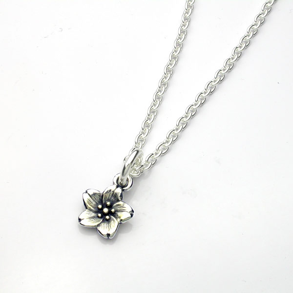SAKURAペンダント・大cherryblossom 桜 レディース シルバー 母の日 ギフト プレゼント