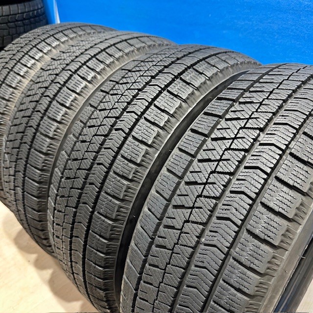 国産 ダンロップ ウインターマックスＷＭ０１ スタッドレス スタッドレスタイヤ ダンロップ ウインターマックス