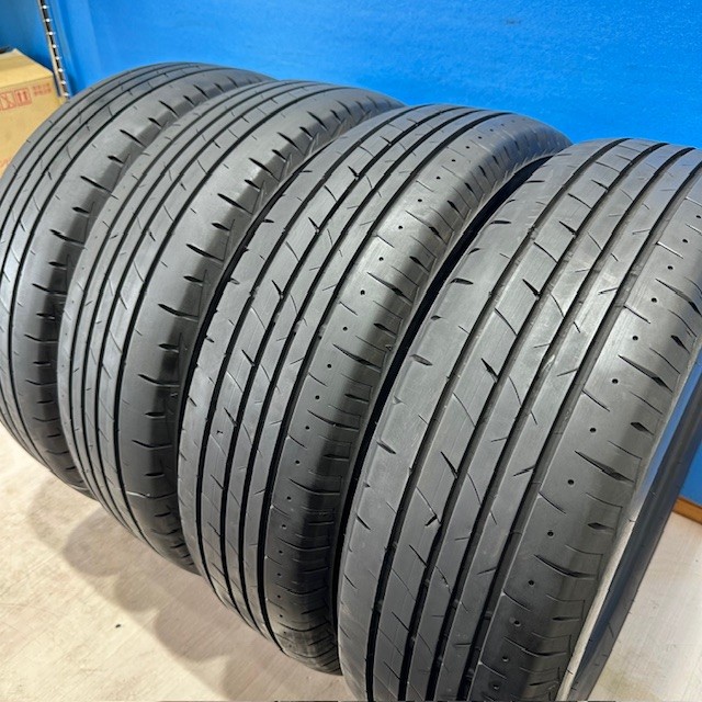 195/60R16 Playz PX-RV II ブリヂストン 中古タイヤ ブリヂストン Playz PX-RV II 195/60R16 89H 価格比較 - 価格.com