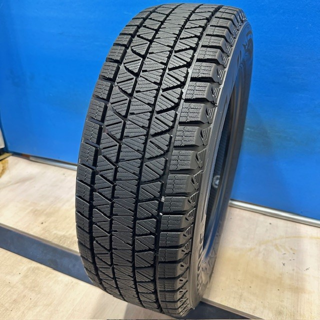 B-43 タイヤ 中古 BRIDGESTONE STUDLESS BLIZZAK DM-V2 225/65R17 楽天市場】225／65r17 dm v2の通販