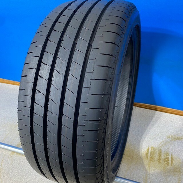 ブリヂストン 4t トラック用タイヤ 225/80R17.5-