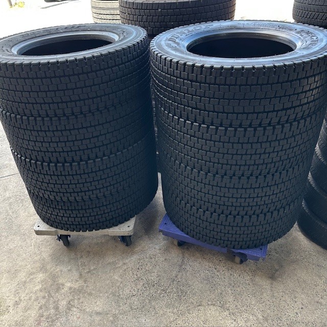 楽天市場】中古タイヤ スタッドレス中古 245/70R19.5 136/134J 