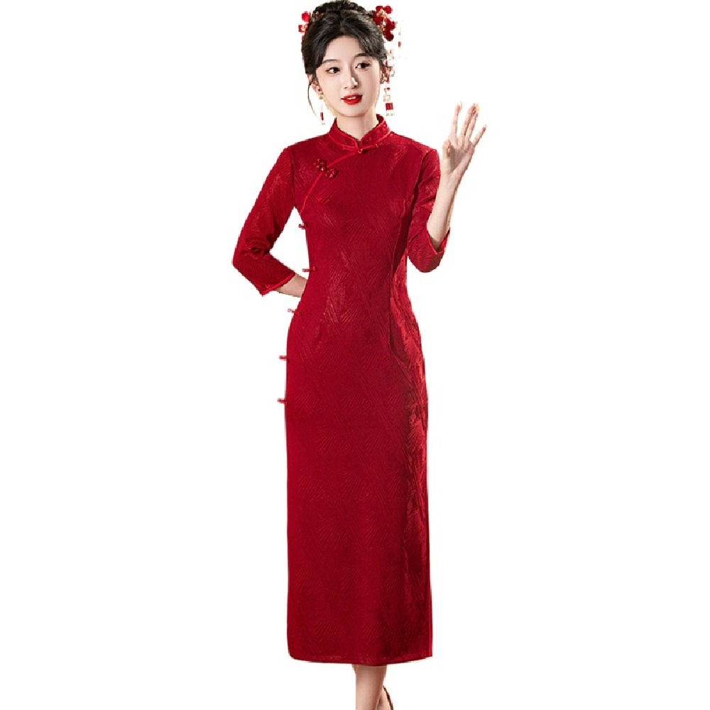 中国の新年と春の編み物のジャカードの真っ赤儀式用の修身の長々しい手合いの瀬戸ものお召しもの