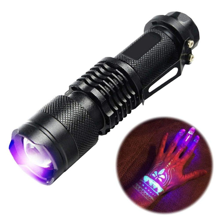 楽天市場】LEDブラックライト 365nm 小型UV懐中電灯 手のひらサイズ