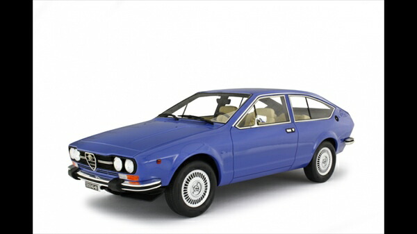 ミニカー アルファロメオ・アルフェッタ GTV 2000 青味  1/18 LRM  ALFA ROMEO ALFETTA GTV 2000 TURBODELTA 1979  取っておく商いもの
