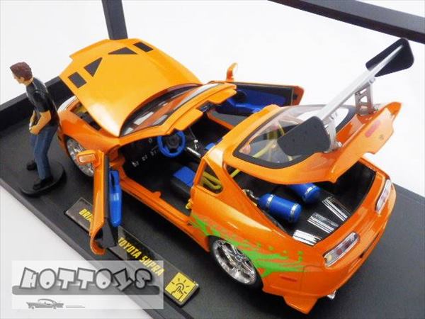 ワイルドスピード ミニカー 1 18 スープラ ブライアンのフィギュア付 Led点灯 ワイルドスピード9 Jadatoys 予約商品 septicin Com