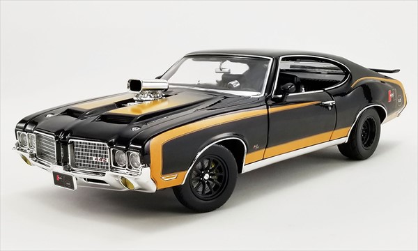 ミニカー 1/18 ACME 1972 オールズモビル 442 黒色  1972 Oldsmobile 442 ? Hurst ? Drag Outlaws 【限定予約商品】