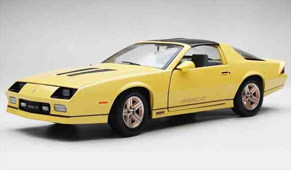 ミニカー 1 18 1985 シボレー カマロ IROC-Z 黄色 Chevrolet Camaro ACME 限定モデル予約商品 【62%OFF!】