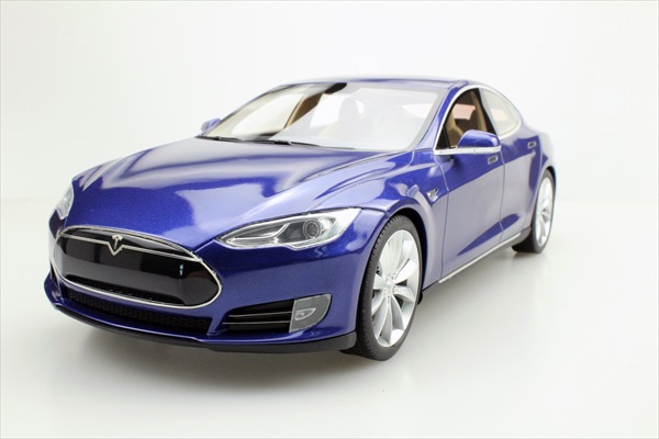 ミニカー　テスラ　1/12巨大　TESLA モデルS　2012　青色　TOPMARQUES　【予約商品】｜HOTTOYS　ホットトイズ